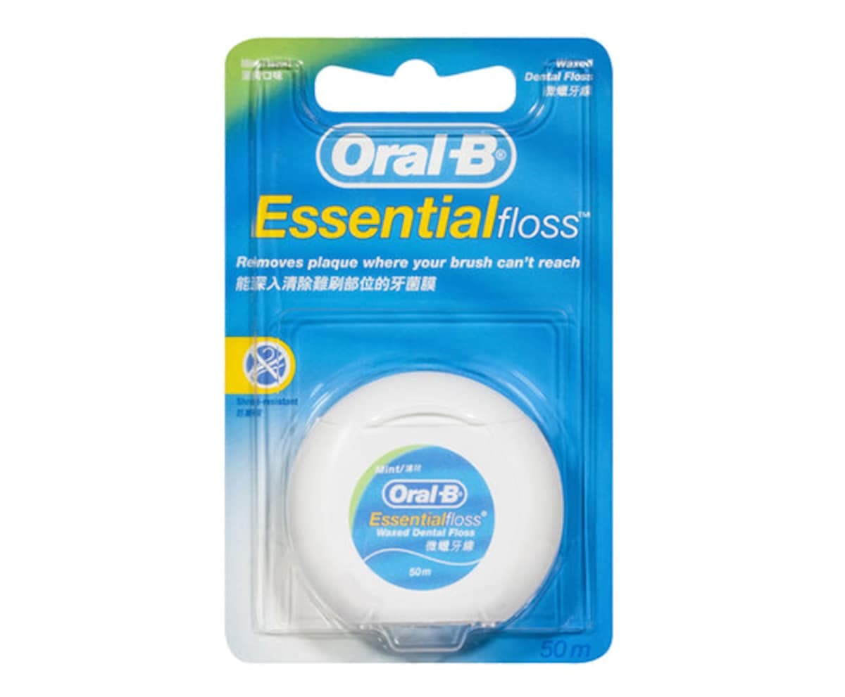 Oral B Essential Dental Floss Mint Waxed 50M