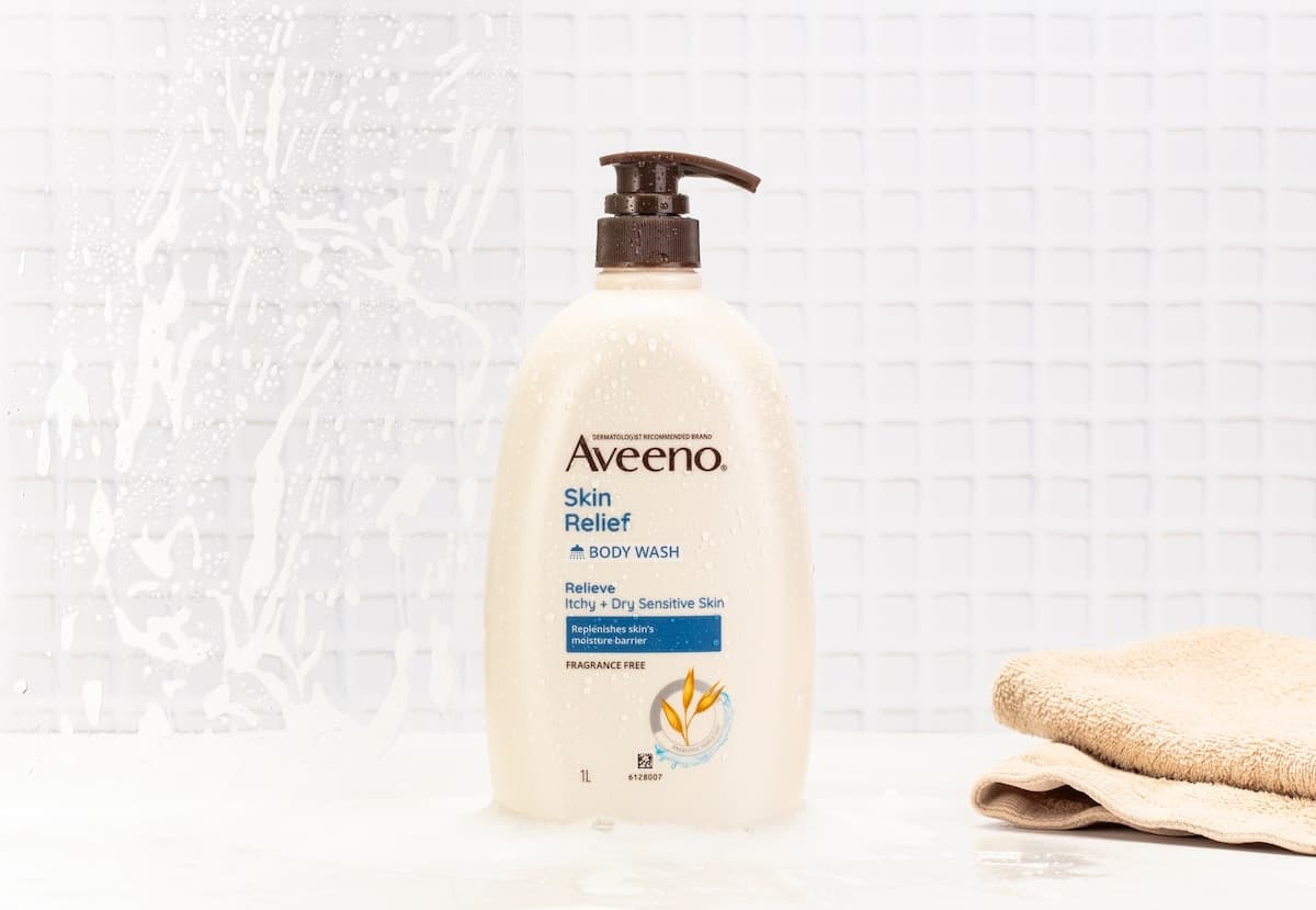 Thumbnail Aveeno Active Naturals Skin Relief Body Wash 1 Litre