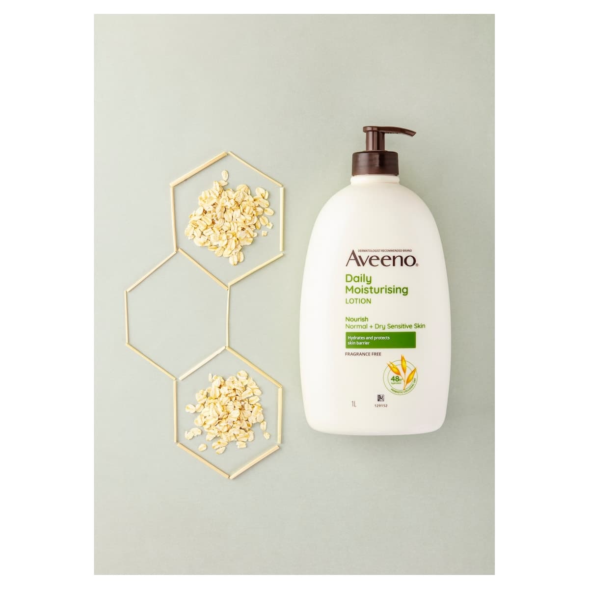 Thumbnail Aveeno Active Naturals Daily Moisturising Body Lotion 1 Litre