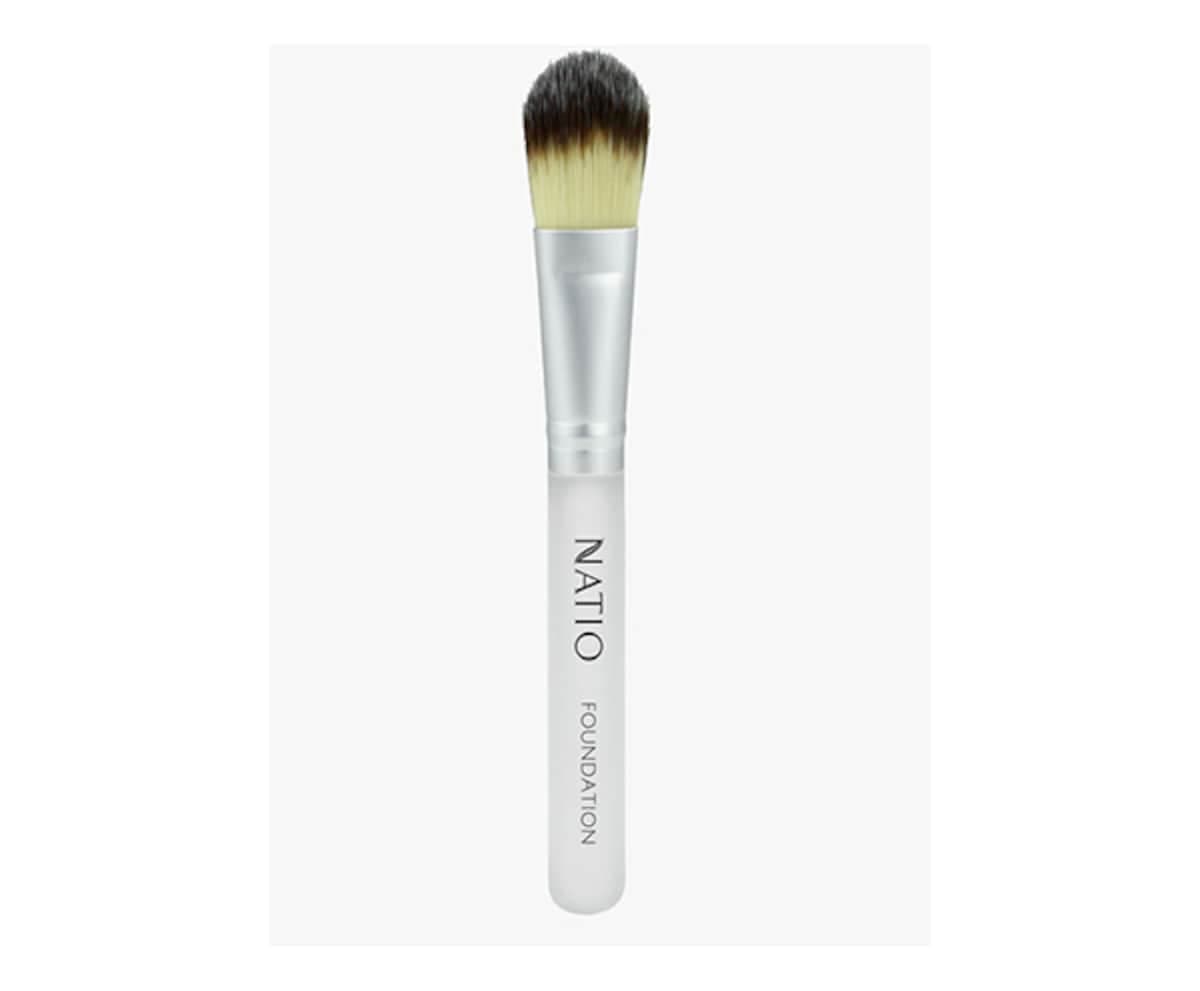 Natio Foundation Brush